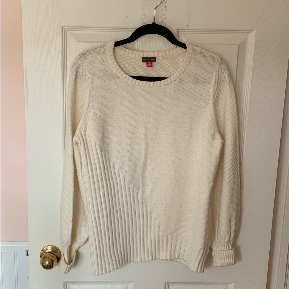 Vince Camuto Sweater - Picture 6 of 12